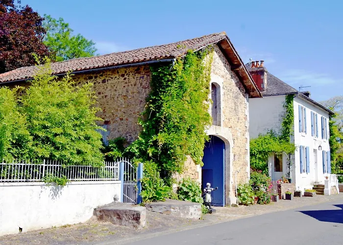 Du Jardin Pensión 3*